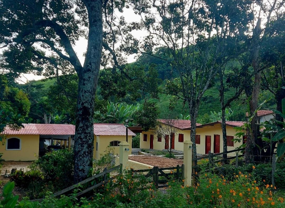 Pousada Sitio Monte Sinai Sao Jose do Barreiro  Exterior photo